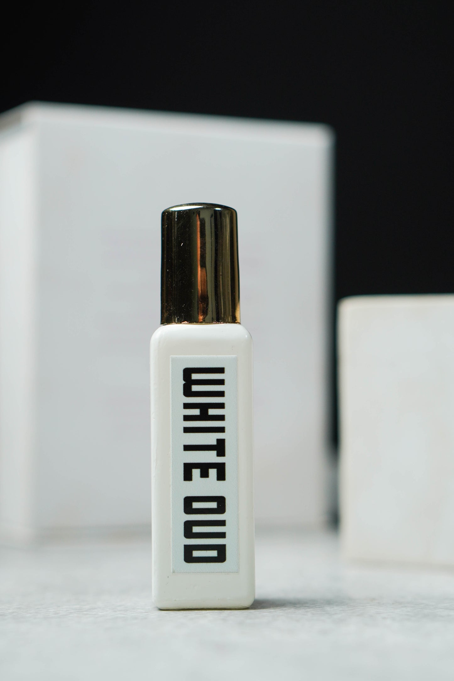White oud 20ml Perfume Unisex by auromatic